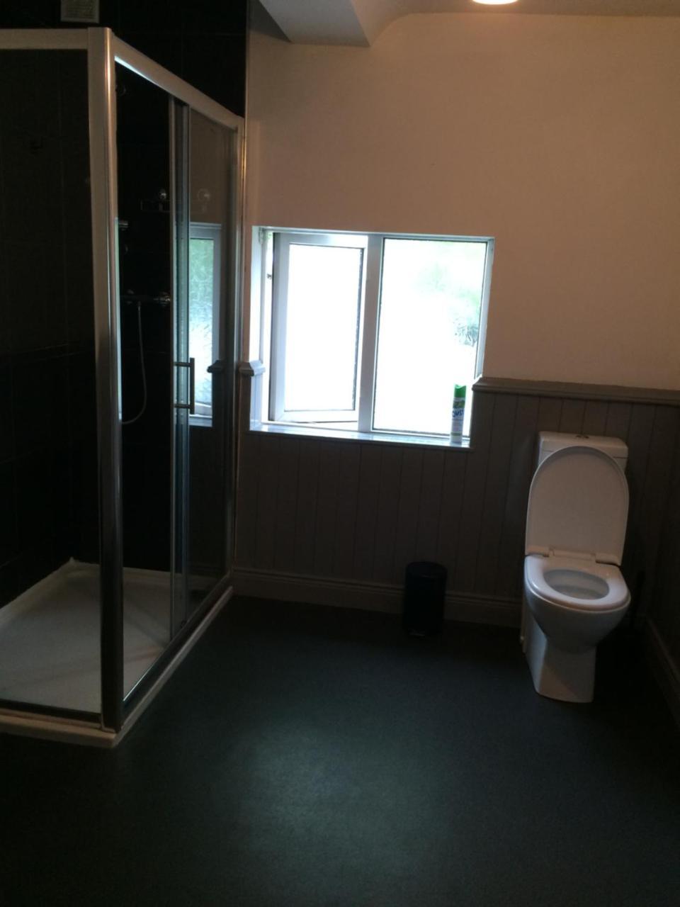 Donegal Town Independent Hostel Ngoại thất bức ảnh